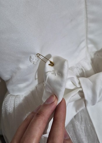 Beyaz Dantel Detaylı Kız Çocuk Elbise - Görsel 3