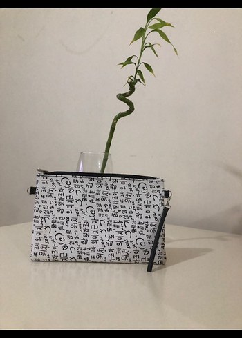 Kadın Baskılı Gri Beyaz Fermuarlı Portföy Çanta - Görsel 2