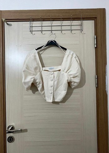 Bej Düğmeli Mini Kadın Takım - Görsel 2