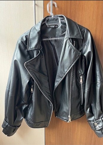 Siyah Deri Biker Ceket