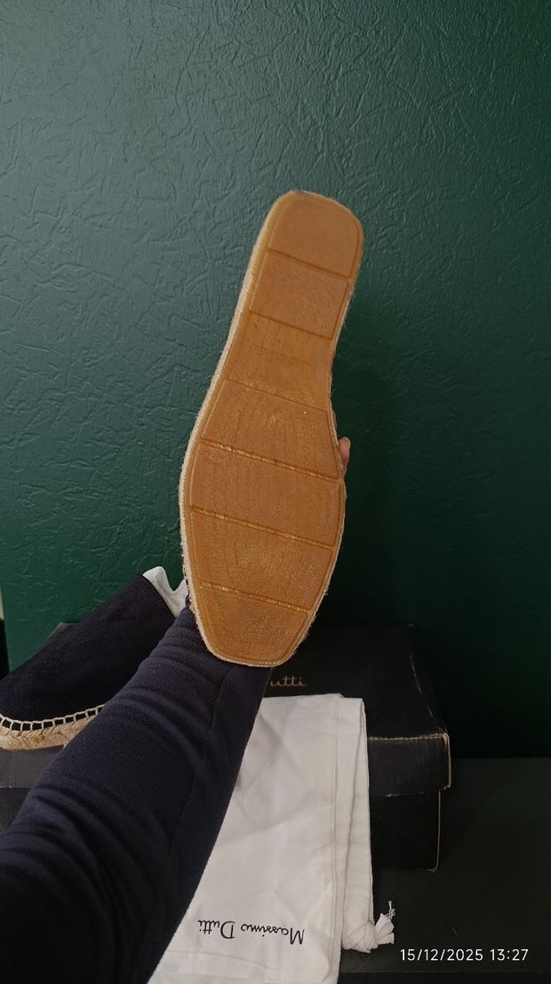 Siyah erkek - Görsel 3