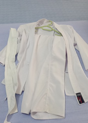 8 Yaş Beden 8 yaş çocuk için KARATE KIYAFETİ