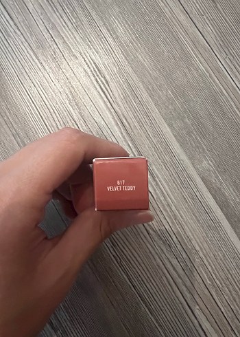 MAC Mat Ruj  orijinal mağazasından almıştım. - Görsel 5