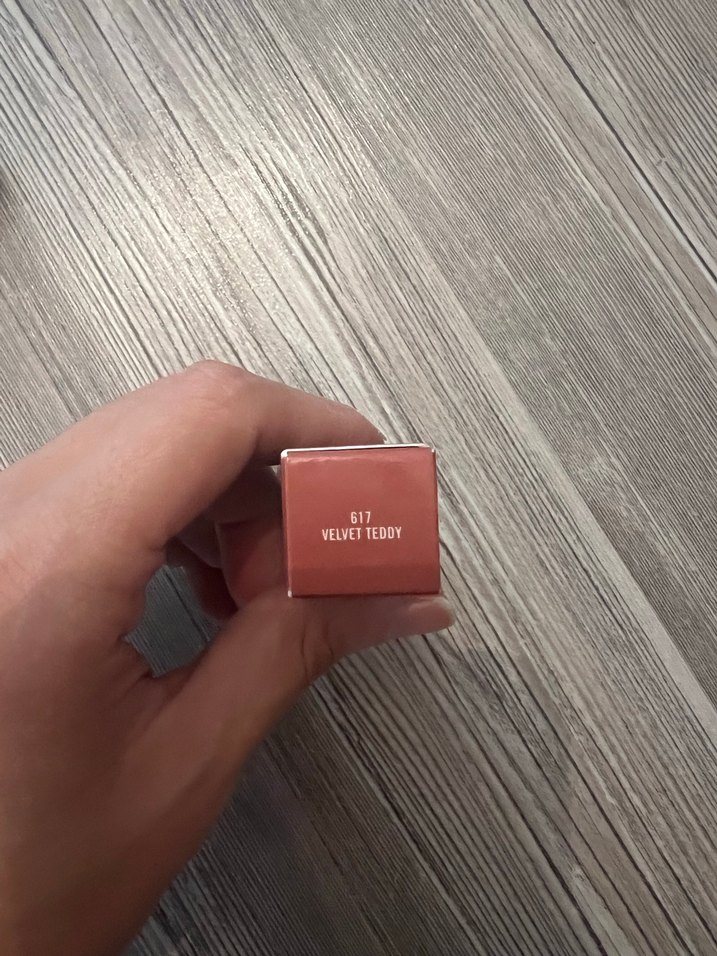 MAC Mat Ruj  orijinal mağazasından almıştım. - Görsel 5