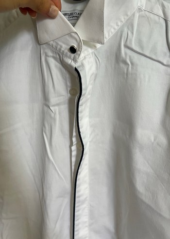 Düğmeli Beyaz Erkek Gömlek - Görsel 3