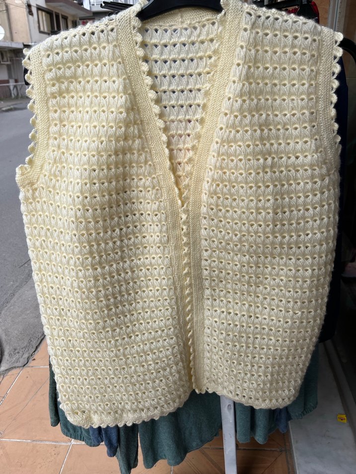 Krem rengi  Örgü Kolsuz Kadın Yelek - Görsel 4