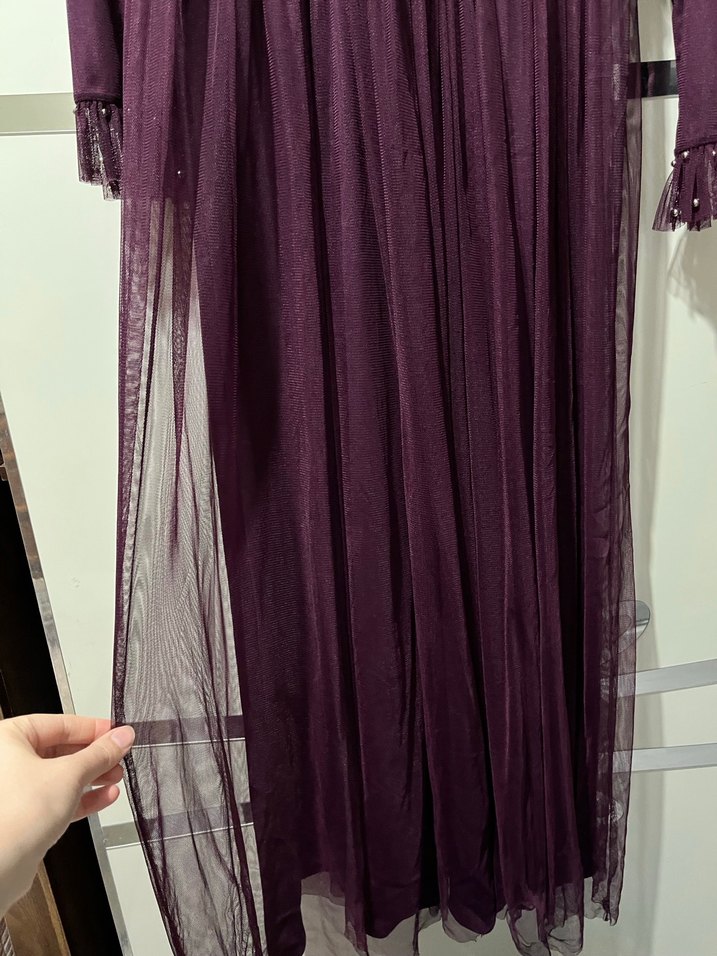 Uzun Kollu Mor Piliseli Abiye Elbise - Görsel 4