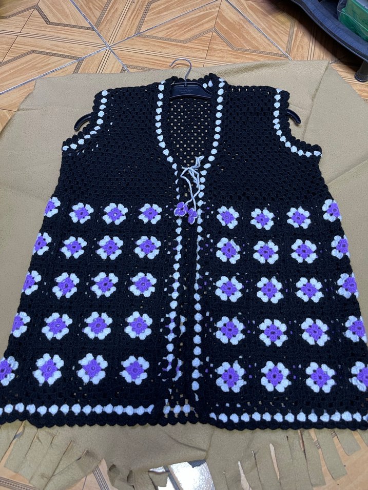 motifli Nakışlı Örgü Kısa Kadın Yelek - Görsel 3