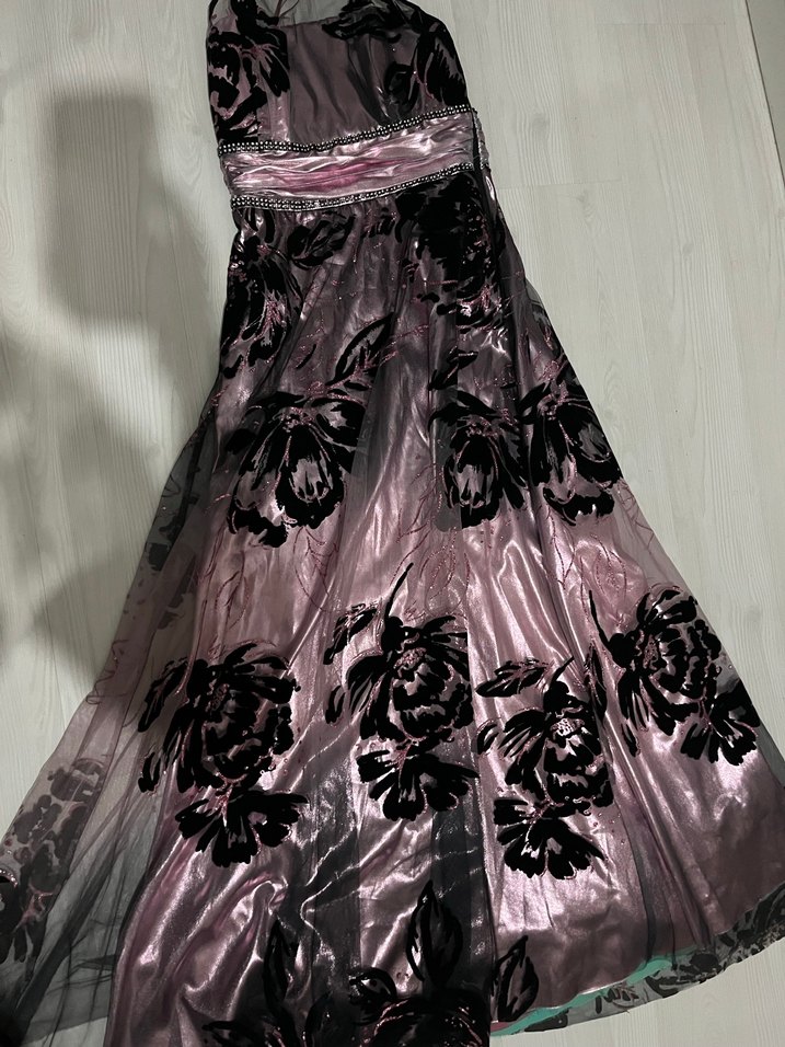 Pembe Straplez Gotik Uzun Abiye Elbise - Görsel 3