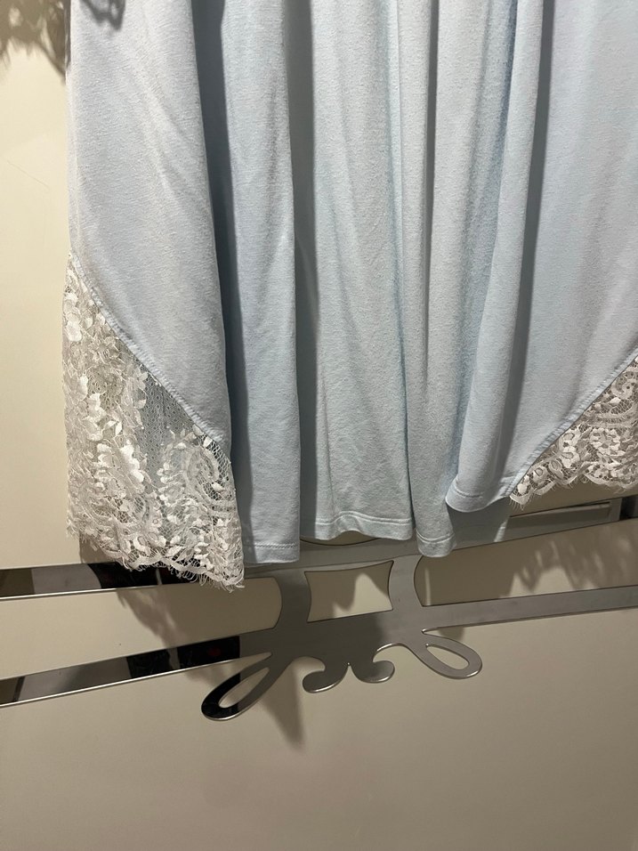 İşlemeli Beyaz Bohem Uzun Kadın Sabahlık - Görsel 3