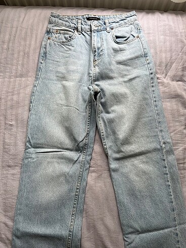 mom jean