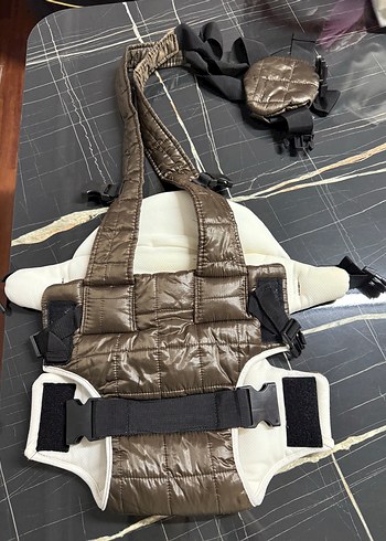 Kahverengi Bebek Taşıyıcı - Görsel 2