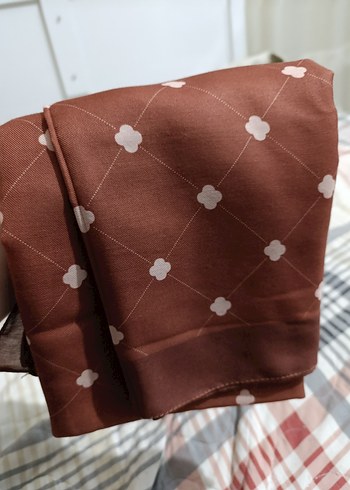 Drapeli Kahverengi Kadın Şal - Görsel 2