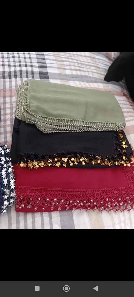 Boncuk İşlemeli Kadın Çok Renkli yazma - Görsel 4