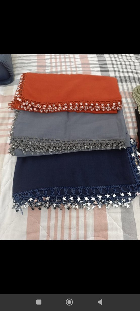 Boncuk İşlemeli Kadın Çok Renkli yazma - Görsel 3