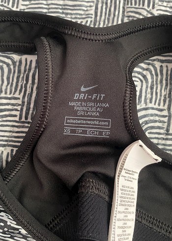 Nike Nike Pro Siyah Baskılı Spor Sütyeni