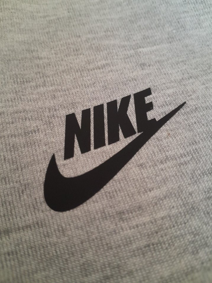 Nike Tech - Görsel 3