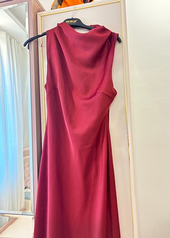 Bordo Saten V Yaka Uzun Elbise - Görsel 5