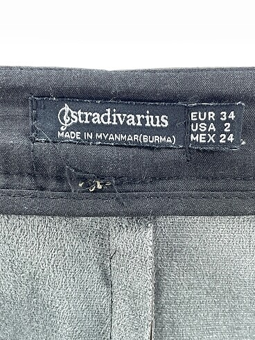 34 Beden çeşitli Renk Stradivarius Mini Etek %70 İndirimli.