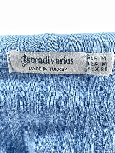 m Beden mavi Renk Stradivarius Bluz %70 İndirimli.