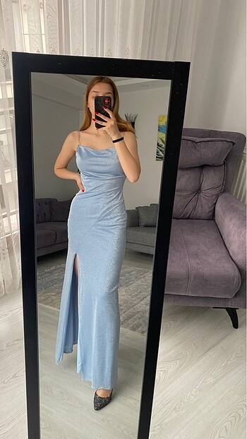 Trendyol & Milla Uzun Işıltılı Yırtmaçlı Mavi elbise