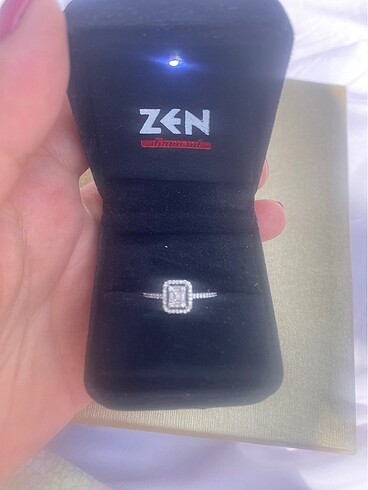 Zen baget pırlanta