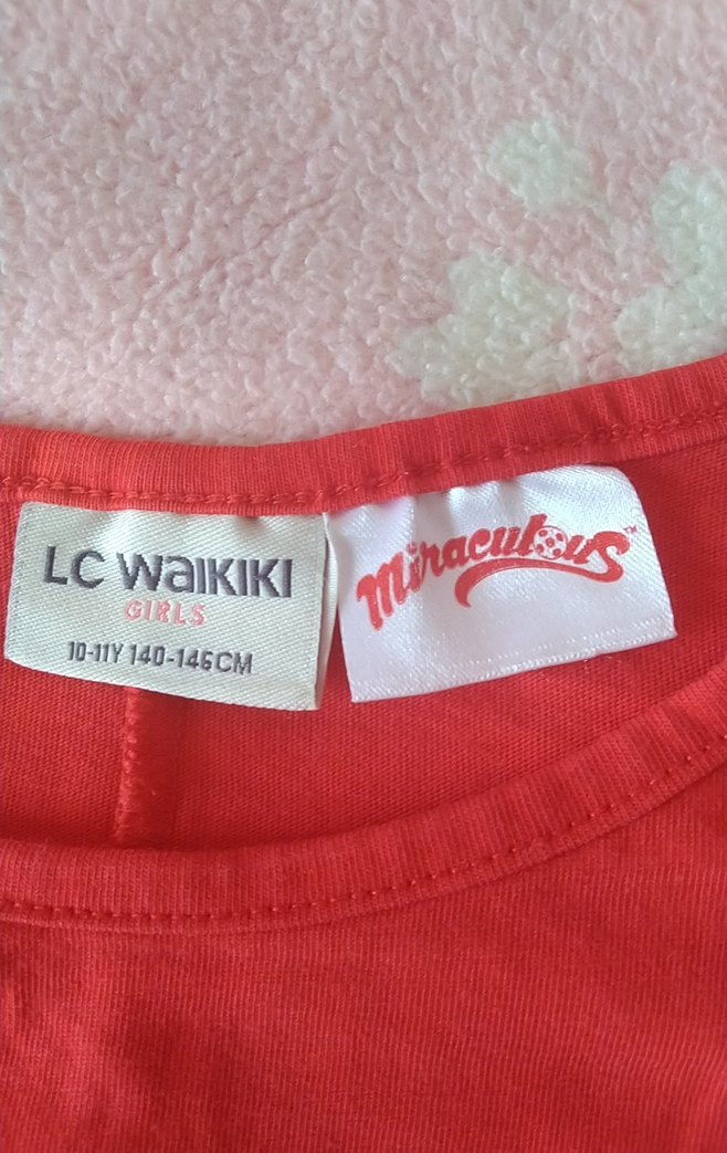 Kız Çocuk Kırmızı Payetli Kolsuz Tişört - Görsel 3