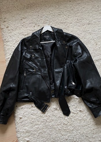l Beden Kemerli Siyah Deri Biker Ceket