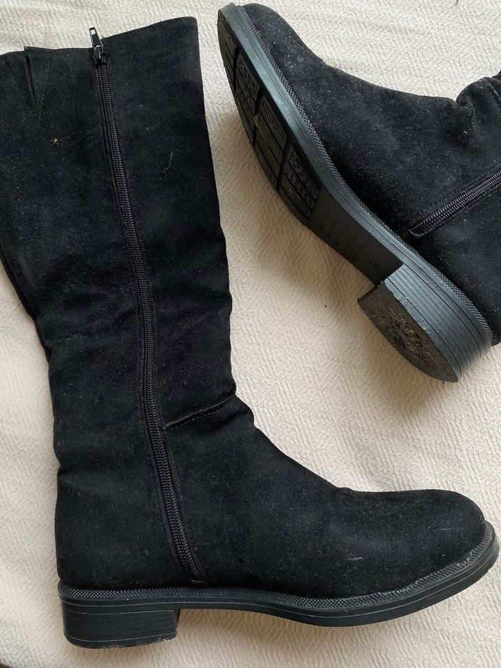 Siyah Süet Tokalı Kadın Dizaltı Bot - Görsel 3