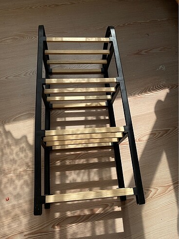 Ikea Kısa raf kitaplık