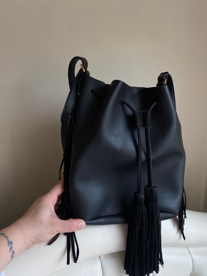 Siyah Deri Püsküllü Bohem Kadın Çanta - Görsel 3