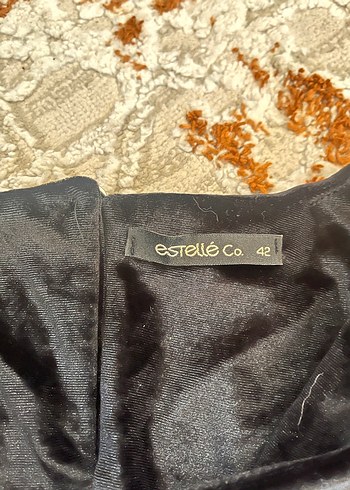 xl Beden Kadife 42 beden şık elbise