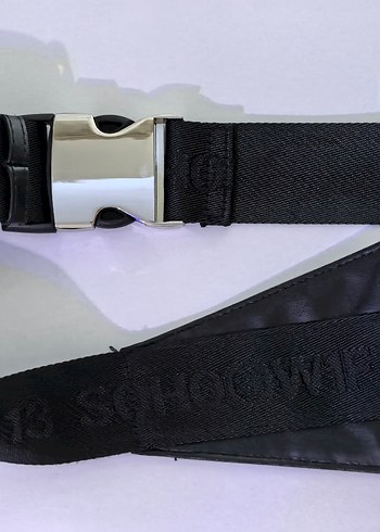 H&M Fermuarlı Siyah Çapraz Çanta