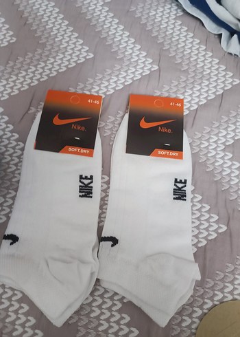Nike Beyaz Spor Corap