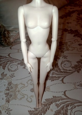 Barbie Bebek