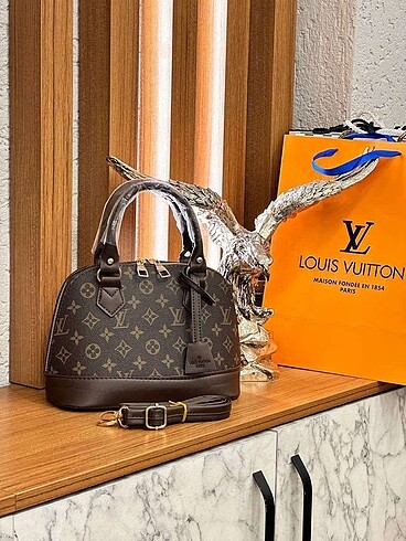 LV çanta