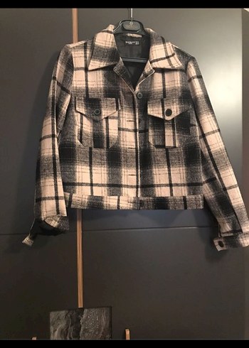 Düğmeli Ekose Desenli Kısa Kadın Ceket - Görsel 2