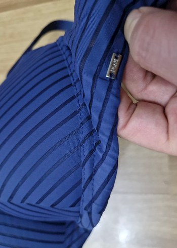 Koyu Mavi Çizgili toparlayıcı sütyen - Görsel 4