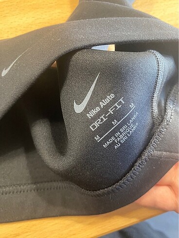 m Beden Nike M beden büstiyet