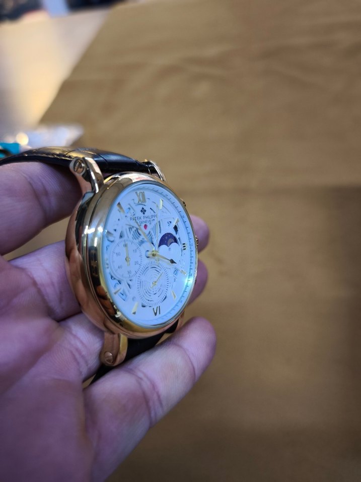 Altın Renk Klasik Erkek Kol Saati - Görsel 5