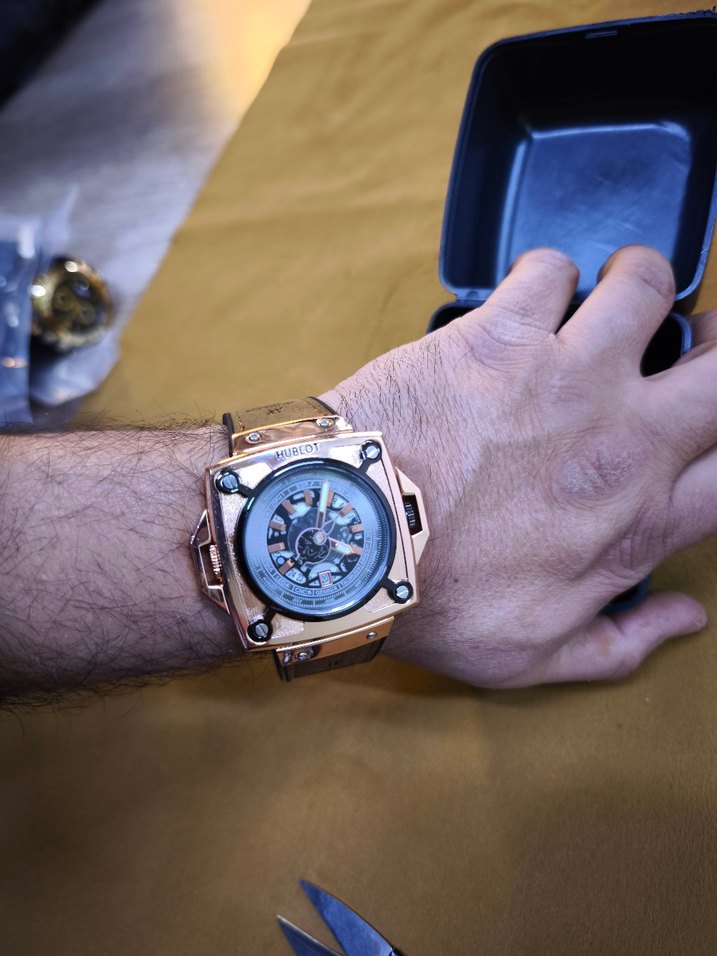 Altın Renkli Biker Tarzı Erkek Kol Saati - Görsel 2