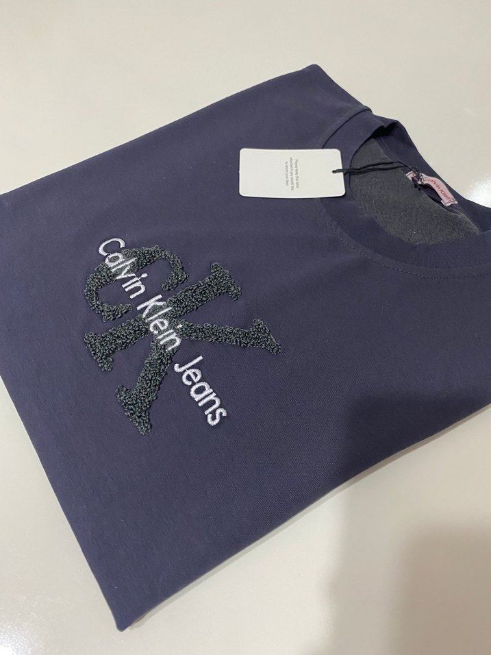 Kalın Baskılı uzun Kollu Gri Sweatshirt - Görsel 4