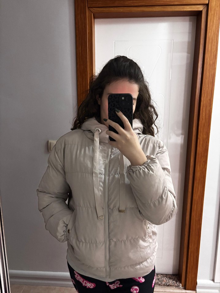 Ekru Puff Mont, Yüksek Yaka şişme mont - Görsel 4