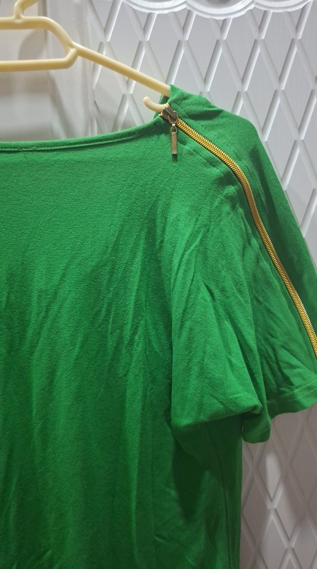 Yeşil Kısa Kollu Bluz - Görsel 3