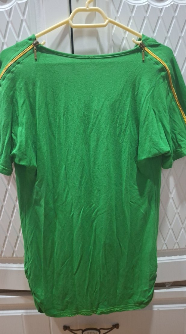 Yeşil Kısa Kollu Bluz - Görsel 2