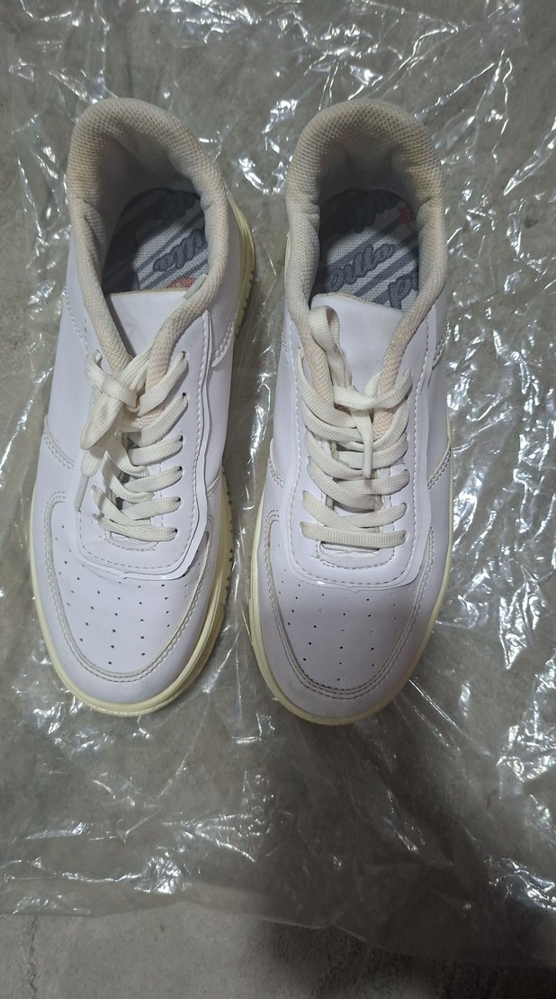 Beyaz Bağcıklı Stiletto Topuklu Kadın Spor Ayakkabı - Görsel 3