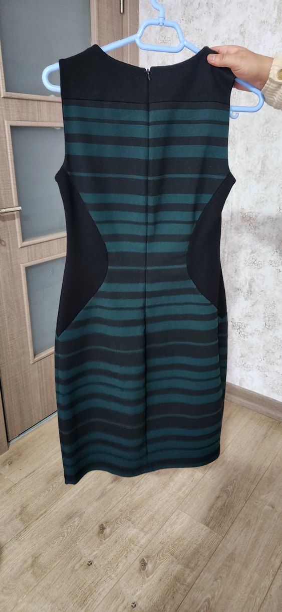 Siyah Çizgili Kolsuz Midi Kadın Triko Elbise - Görsel 2