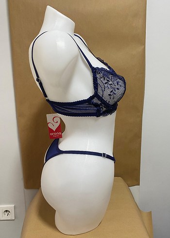 Lacivert Dantel Detaylı Goth Sütyen - Görsel 4