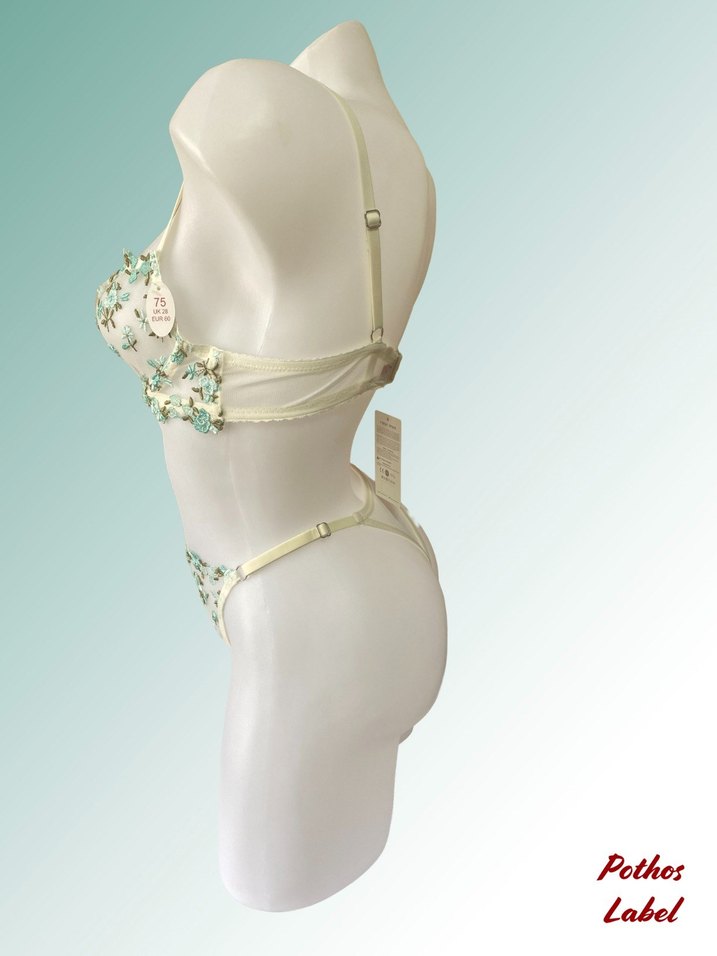 Nakışlı Mini Beyaz Bohem Sütyen - Görsel 2