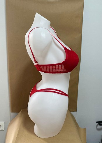 Kırmızı Simli Minimalist Sütyen ve Külot Takımı - Görsel 3